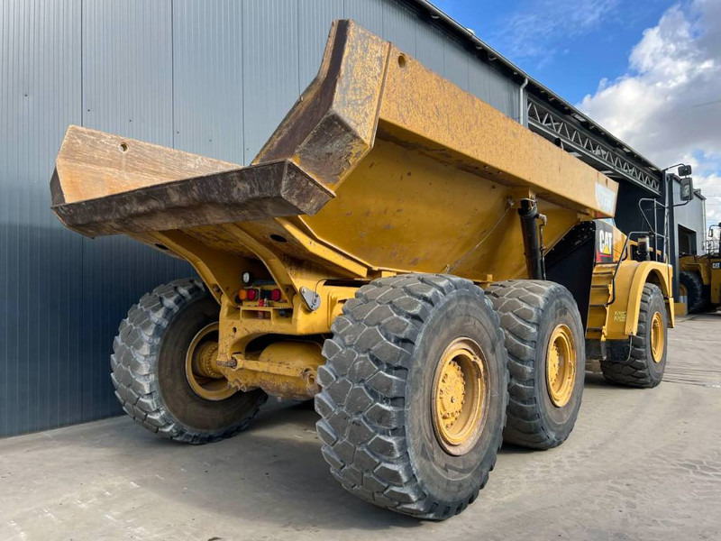Cat 735 | 735B - Kiepwagen met knikbesturing: afbeelding 4 Cat 735 | 735B - Kiepwagen met knikbesturing: afbeelding 4