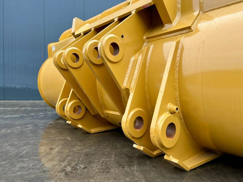 Cat 980K incl. cutting edge + side protectors - Bak voor Bouwmachine: afbeelding 4 Cat 980K incl. cutting edge + side protectors - Bak voor Bouwmachine: afbeelding 4