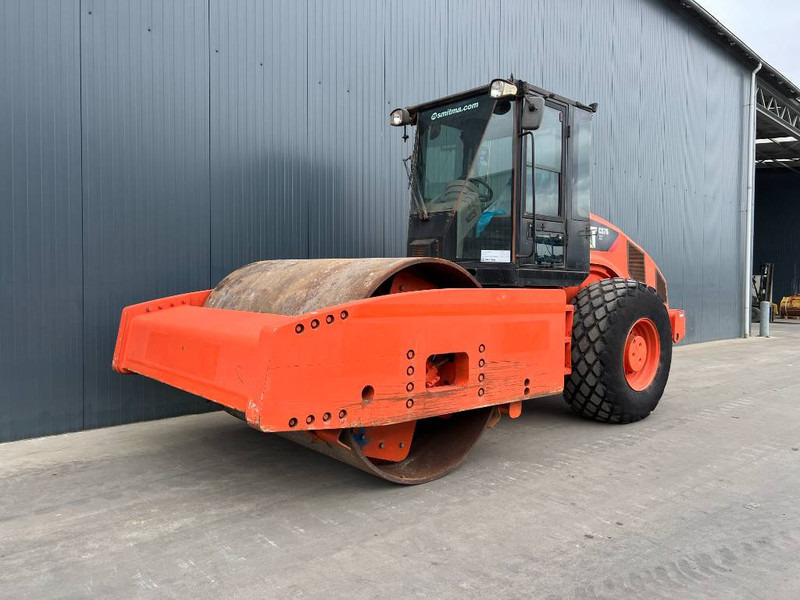 Cat CS76 XT - Wals: afbeelding 1 Cat CS76 XT - Wals: afbeelding 1