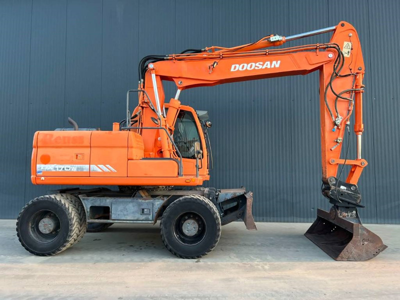 Doosan DX170W - Mobiele graafmachine: afbeelding 4 Doosan DX170W - Mobiele graafmachine: afbeelding 4