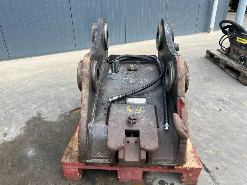 KLEPP MEK KM 3 / VOLVO S3 - 349E / 352F - Snelwissel voor Bouwmachine: afbeelding 2 KLEPP MEK KM 3 / VOLVO S3 - 349E / 352F - Snelwissel voor Bouwmachine: afbeelding 2