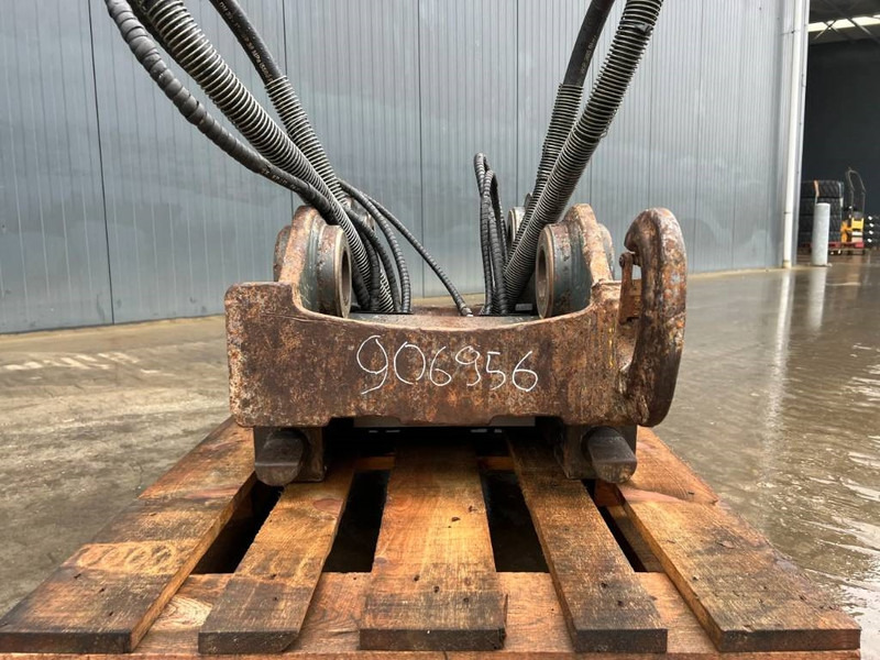OilQuick OQ70/55 - 323D - Snelwissel voor Bouwmachine: afbeelding 2 OilQuick OQ70/55 - 323D - Snelwissel voor Bouwmachine: afbeelding 2