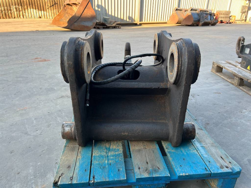 Verachtert CW45S 329E - Snelwissel voor Bouwmachine: afbeelding 5 Verachtert CW45S 329E - Snelwissel voor Bouwmachine: afbeelding 5