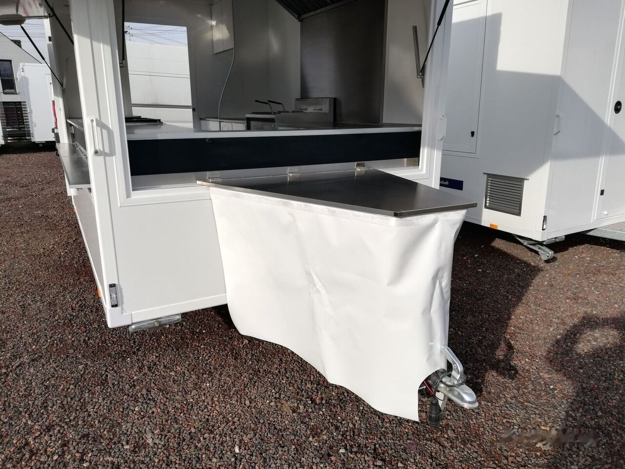 Nieuw Verkoopwagen Bannert ***NA ZAMÓWIENIE*** IMBISS: afbeelding 6