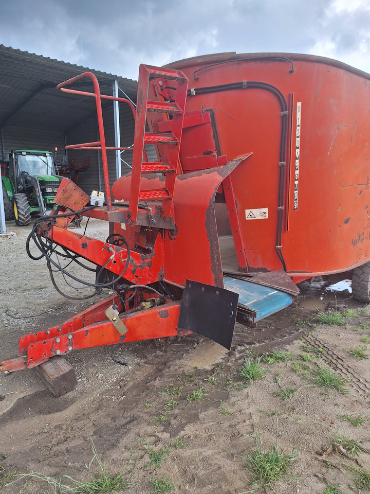 AGRAM BIG-FEED - Voermengwagen: afbeelding 4 AGRAM BIG-FEED - Voermengwagen: afbeelding 4