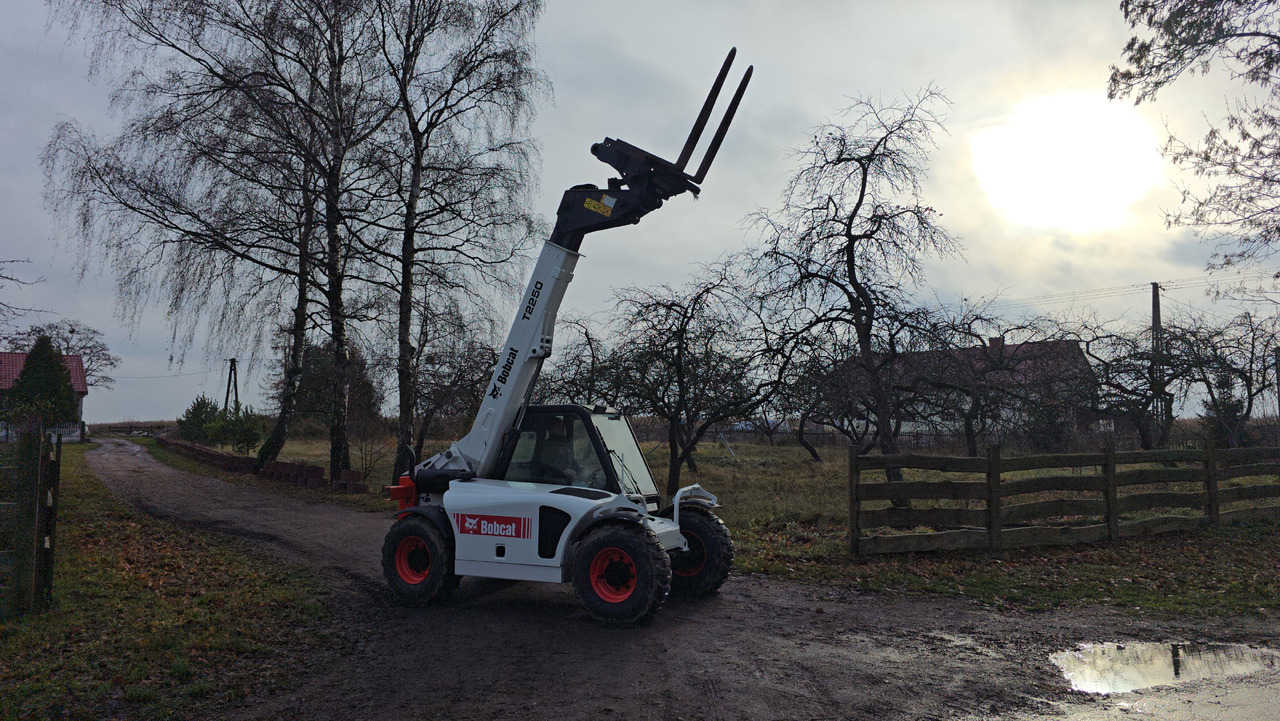 Bobcat T 2250 - Andere machine: afbeelding 2 Bobcat T 2250 - Andere machine: afbeelding 2