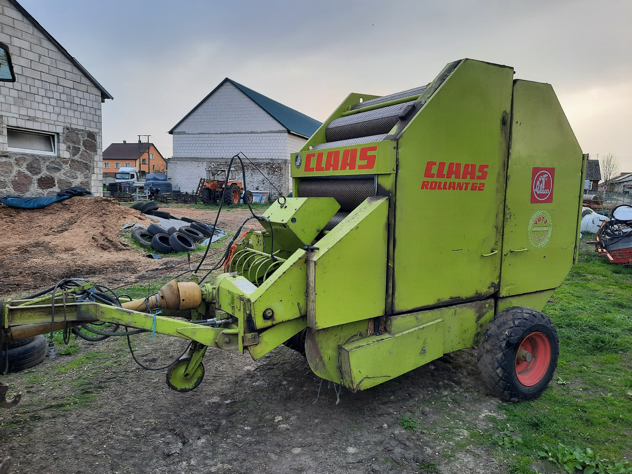CLAAS ROLLANT 62 - Ronde balenpers: afbeelding 1 CLAAS ROLLANT 62 - Ronde balenpers: afbeelding 1