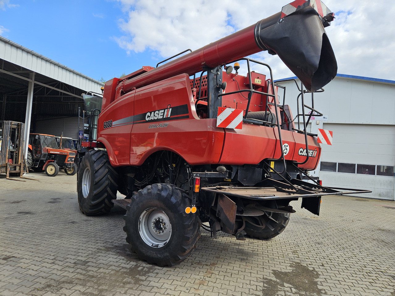 Case 6088 - Maaidorser: afbeelding 4 Case 6088 - Maaidorser: afbeelding 4