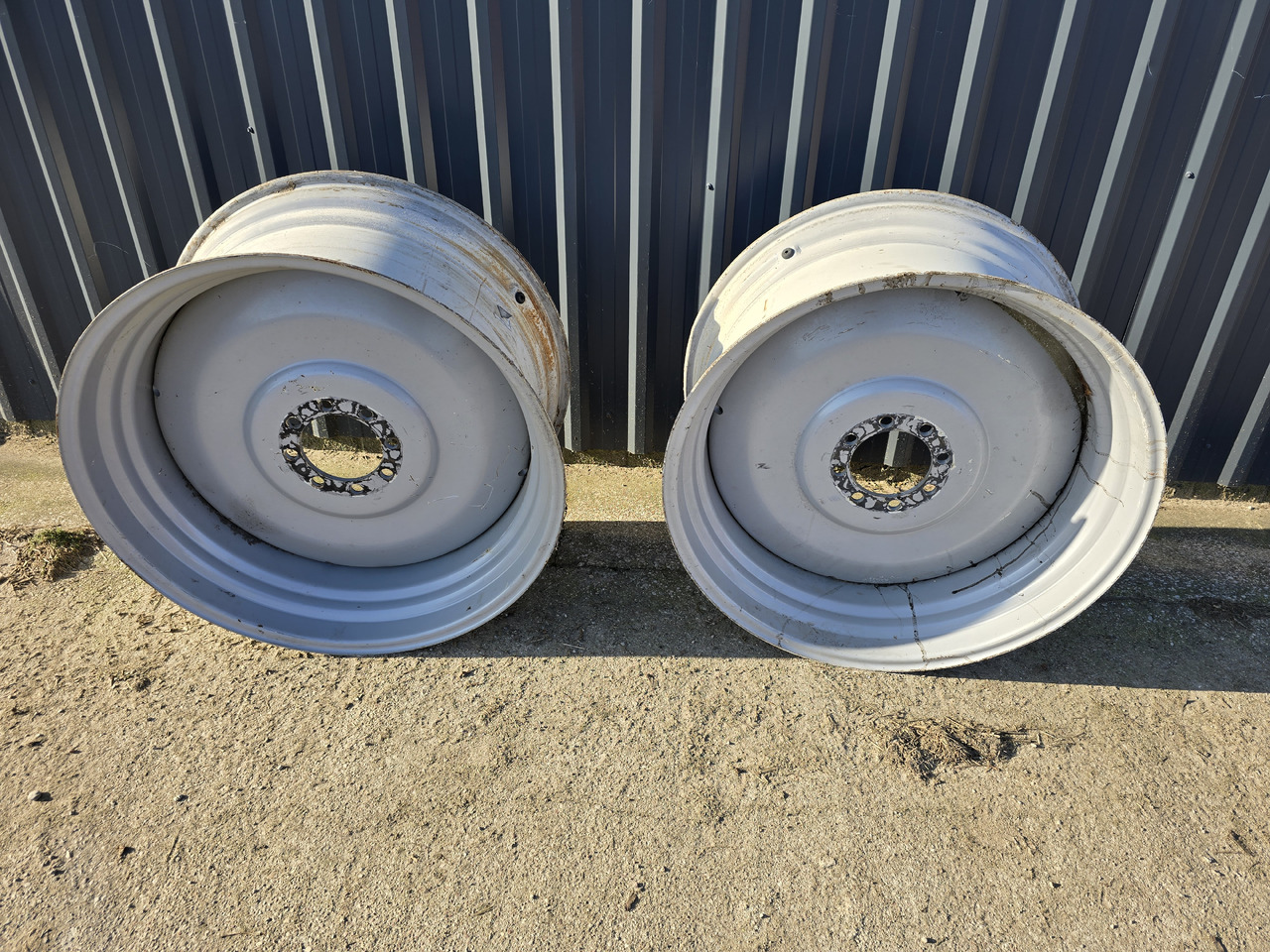 Complete wiel voor Landbouwmachine DEUTZ Titan DWW18LX34: afbeelding 1