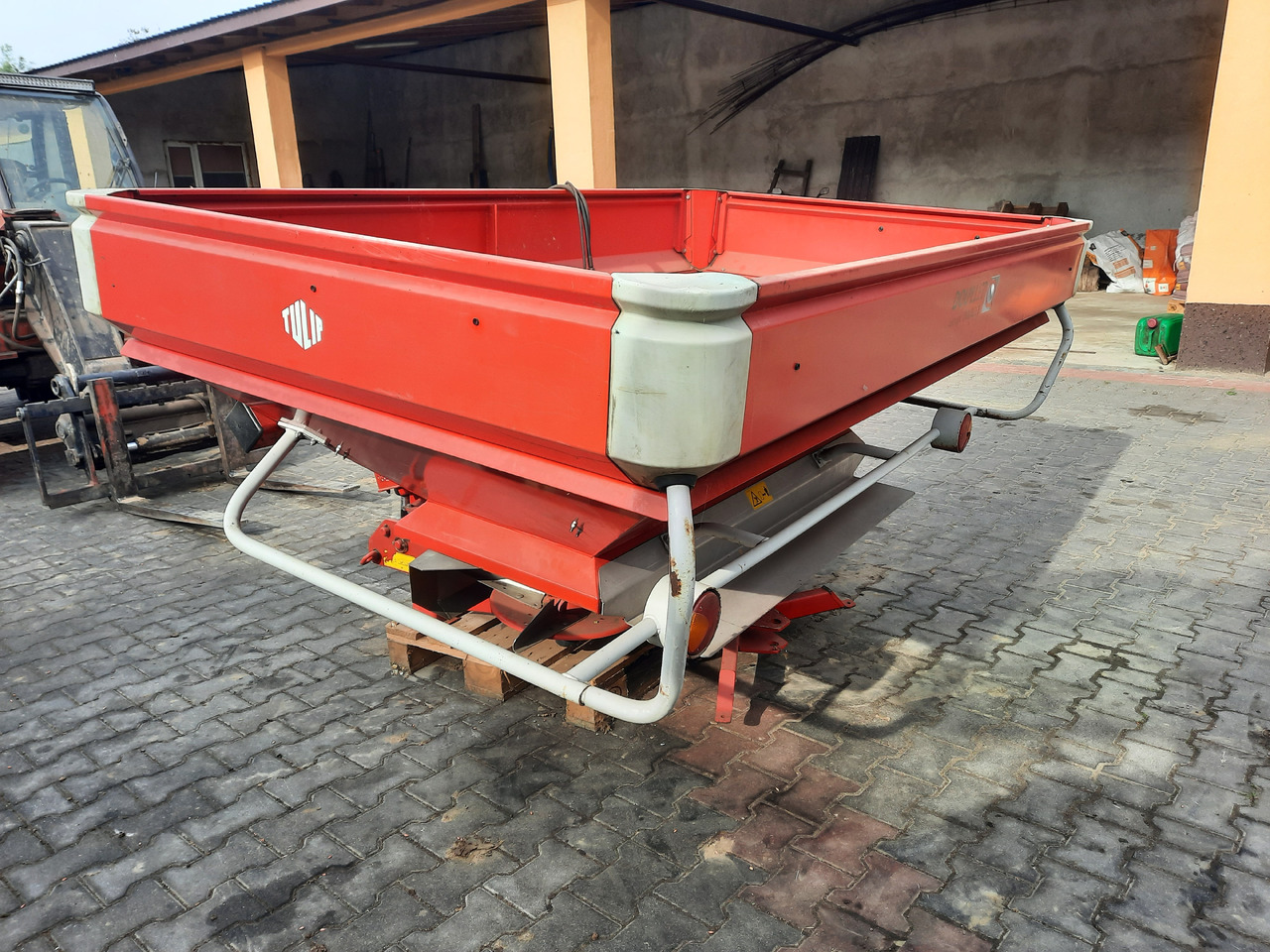 LELY CENTERLINER SX 2000 L - Kunstmeststrooier: afbeelding 3 LELY CENTERLINER SX 2000 L - Kunstmeststrooier: afbeelding 3