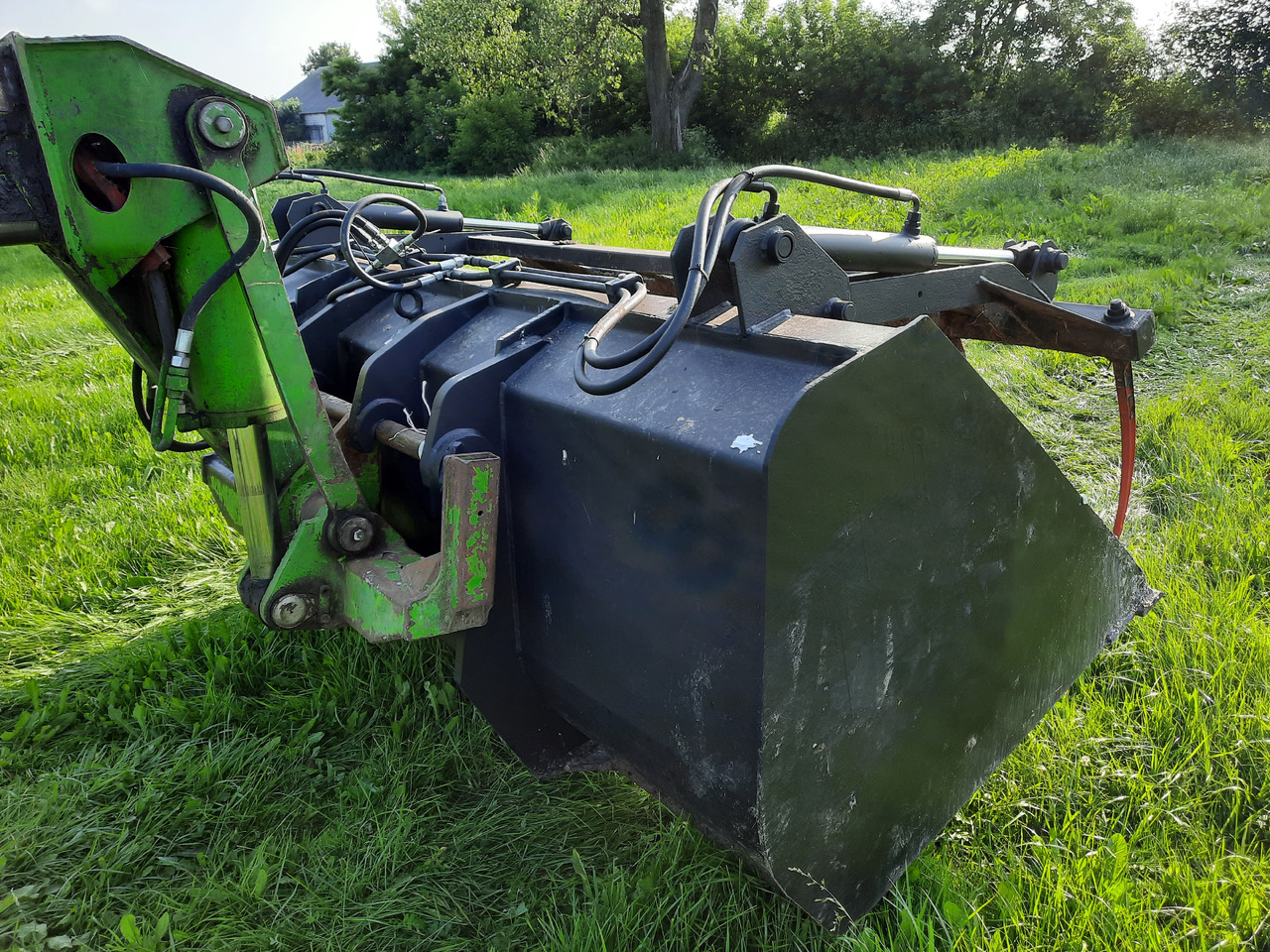 Łyżko krokodyl do ładowarki teleskopowej 250 cm - Bak voor Bouwmachine: afbeelding 2 Łyżko krokodyl do ładowarki teleskopowej 250 cm - Bak voor Bouwmachine: afbeelding 2