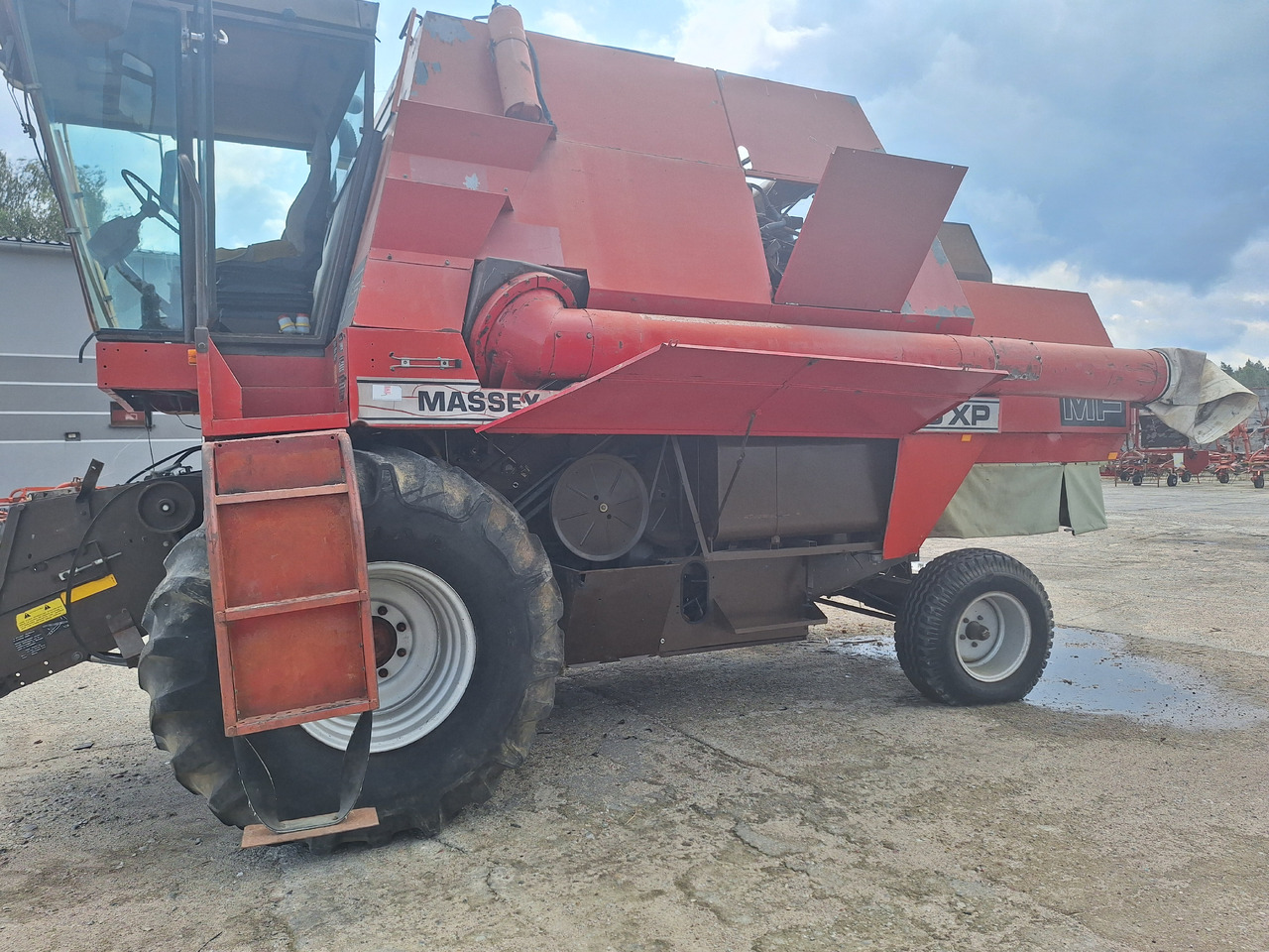 Massey Ferguson 29XP - Maaidorser: afbeelding 1 Massey Ferguson 29XP - Maaidorser: afbeelding 1