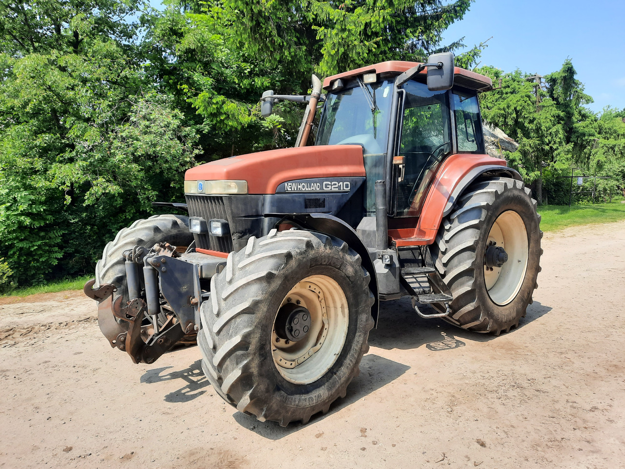 NEW HOLLAND G210 - Tractor: afbeelding 3 NEW HOLLAND G210 - Tractor: afbeelding 3
