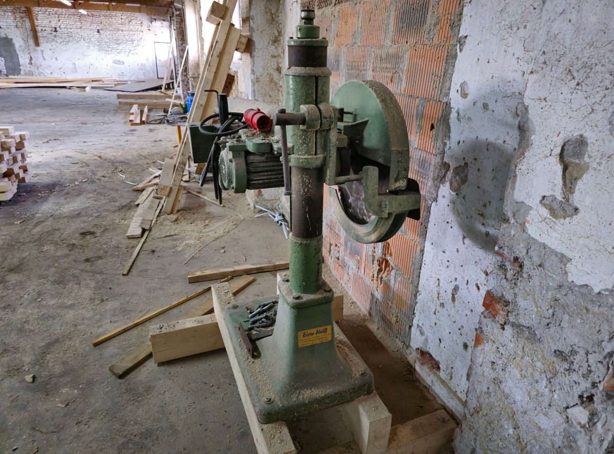 Piła Radialna EISEN-WOLFF 500 mm / 5,5 kW - Houtbewerkingsmachine: afbeelding 4 Piła Radialna EISEN-WOLFF 500 mm / 5,5 kW - Houtbewerkingsmachine: afbeelding 4