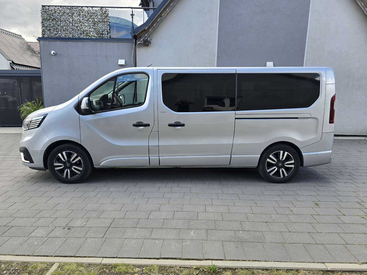 RENAULT Trafic SPACECLASS Premium - Personenvervoer: afbeelding 1 RENAULT Trafic SPACECLASS Premium - Personenvervoer: afbeelding 1