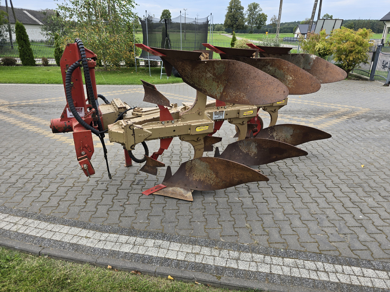 SOC CHARRUES GOIZIN 704 7090 - Ploeg: afbeelding 2 SOC CHARRUES GOIZIN 704 7090 - Ploeg: afbeelding 2