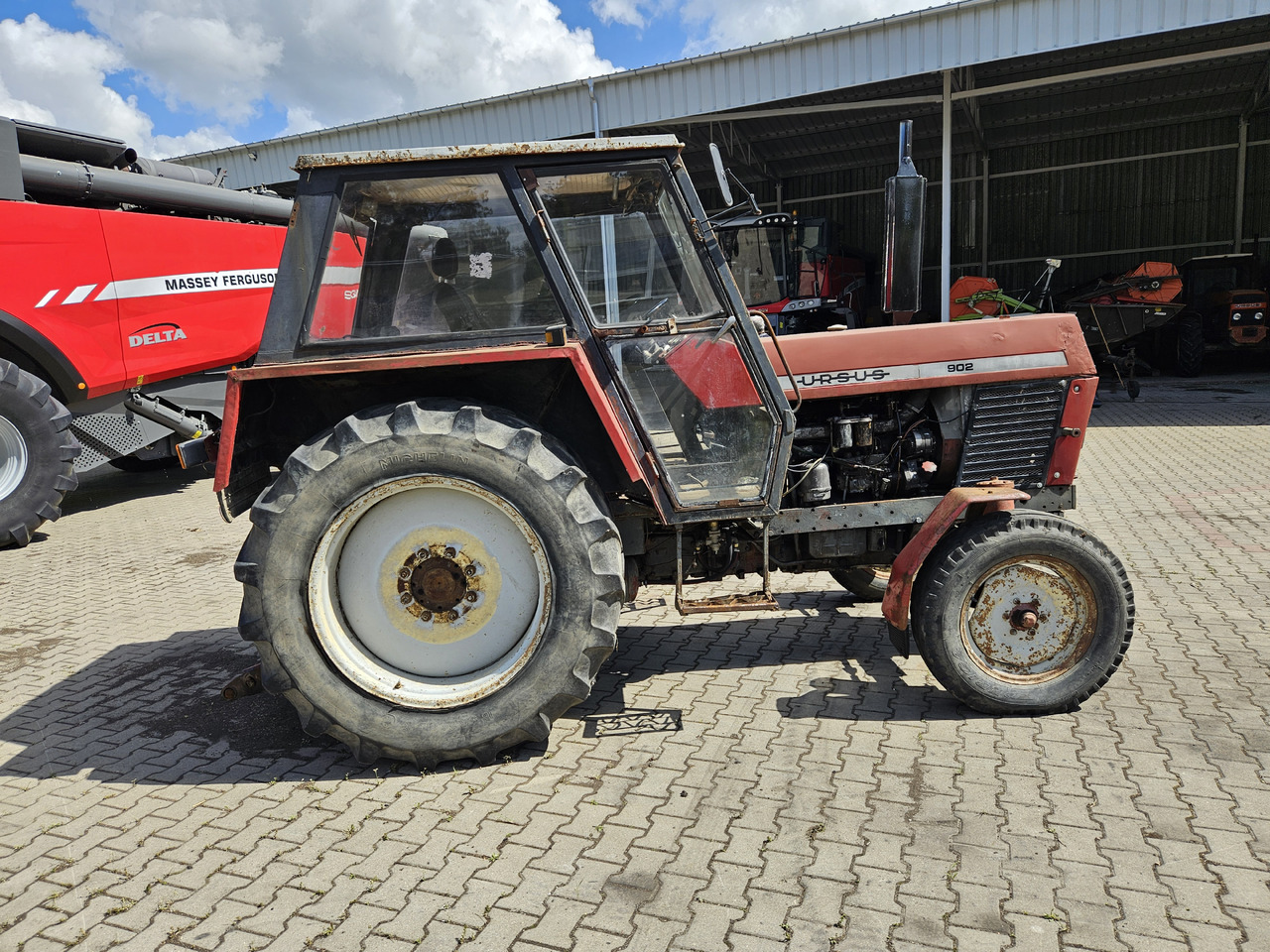 Ursus C-385 - Tractor: afbeelding 2 Ursus C-385 - Tractor: afbeelding 2