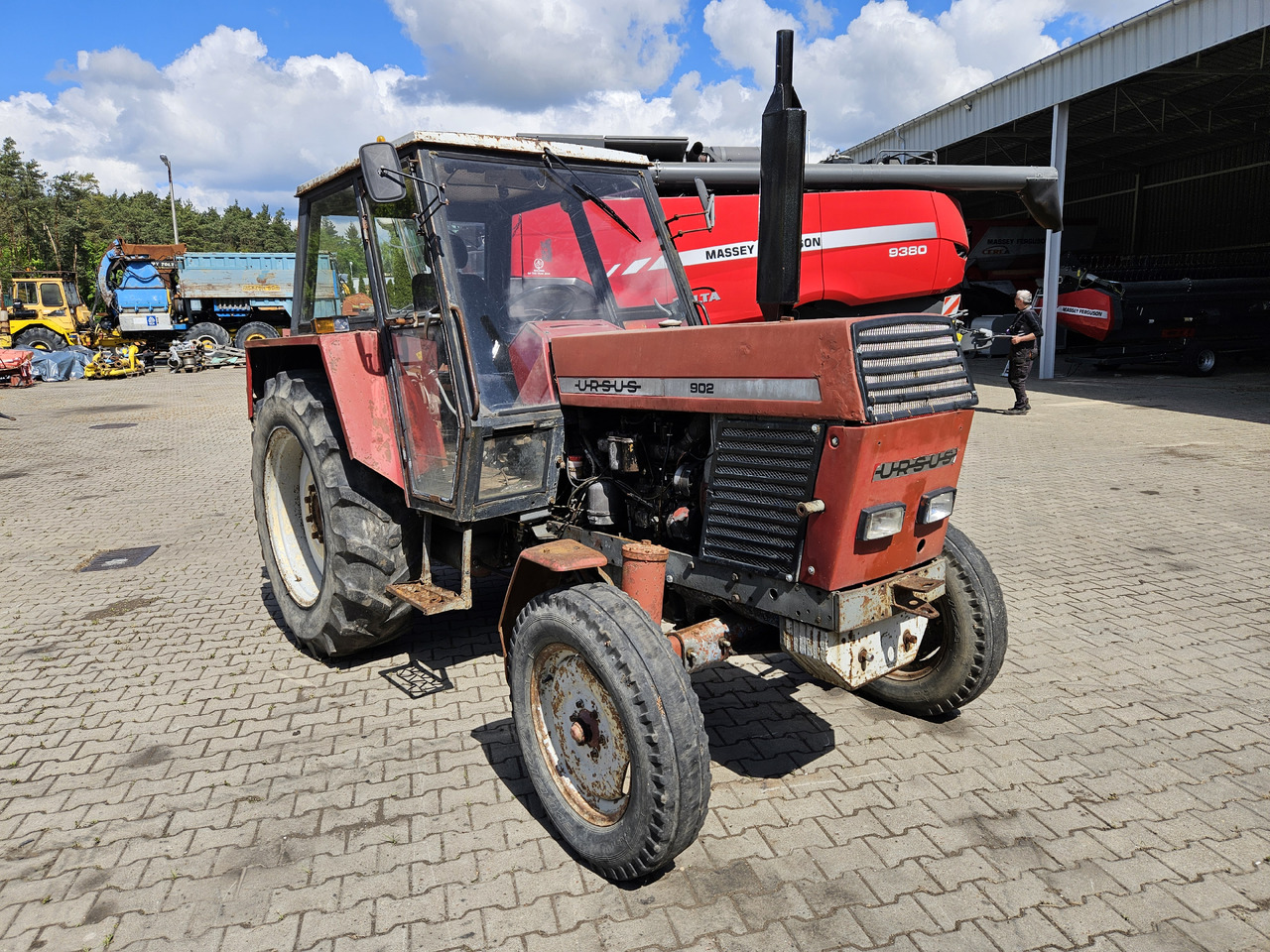 Ursus C-385 - Tractor: afbeelding 1 Ursus C-385 - Tractor: afbeelding 1