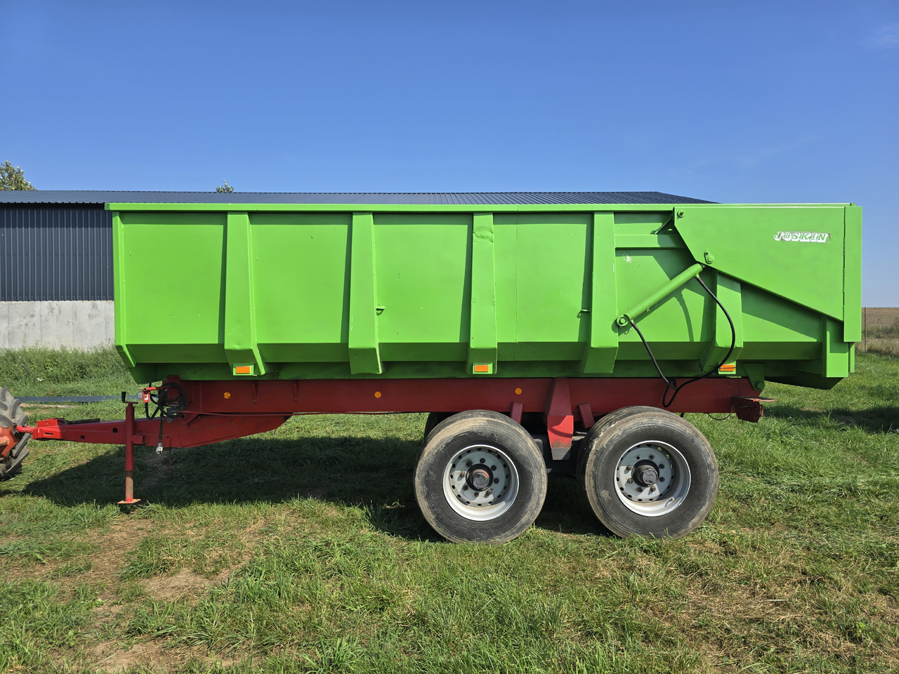 WARFARMA T141/1 - Landbouwkipper: afbeelding 2 WARFARMA T141/1 - Landbouwkipper: afbeelding 2