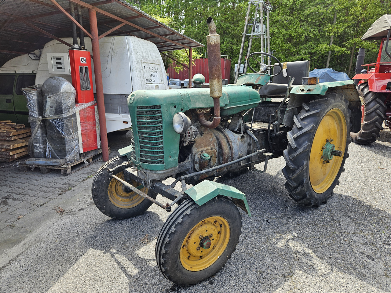 Zetor 25 - Tractor: afbeelding 1 Zetor 25 - Tractor: afbeelding 1
