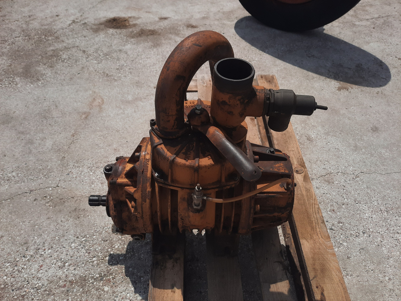 Inna pompa vacum do beczkowozu 4000 / 5000 L - Mesttank: afbeelding 4 Inna pompa vacum do beczkowozu 4000 / 5000 L - Mesttank: afbeelding 4