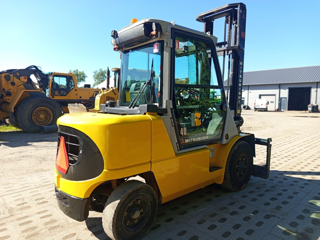 Mitsubishi FD40K - Ruw terrein heftruck: afbeelding 5 Mitsubishi FD40K - Ruw terrein heftruck: afbeelding 5