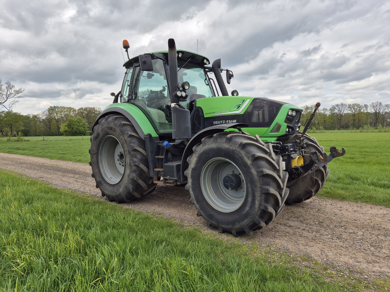 Deutz Fahr 6180 TTV FH+FA - Tractor: afbeelding 1 Deutz Fahr 6180 TTV FH+FA - Tractor: afbeelding 1