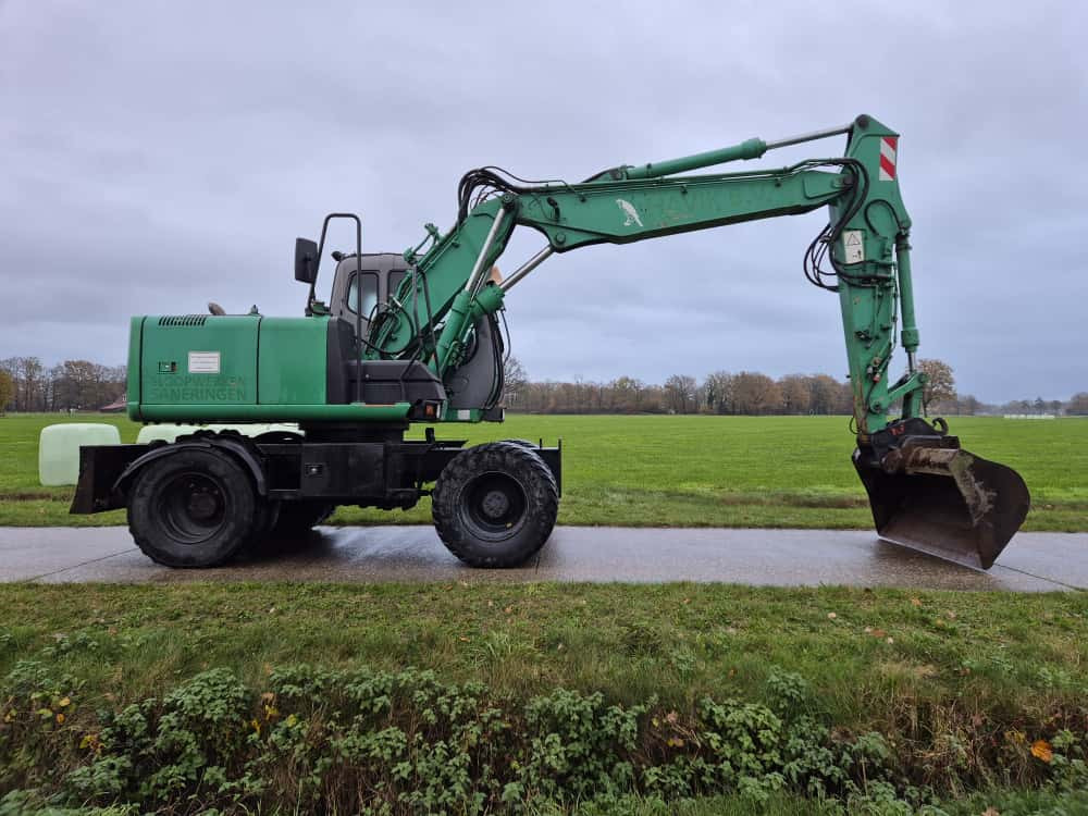 HITACHI ZX 130 W - Mobiele graafmachine: afbeelding 2 HITACHI ZX 130 W - Mobiele graafmachine: afbeelding 2