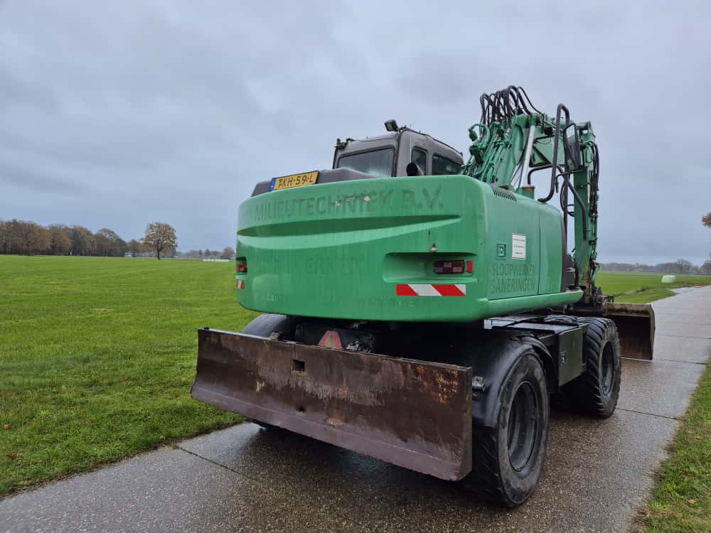 HITACHI ZX 130 W - Mobiele graafmachine: afbeelding 4 HITACHI ZX 130 W - Mobiele graafmachine: afbeelding 4