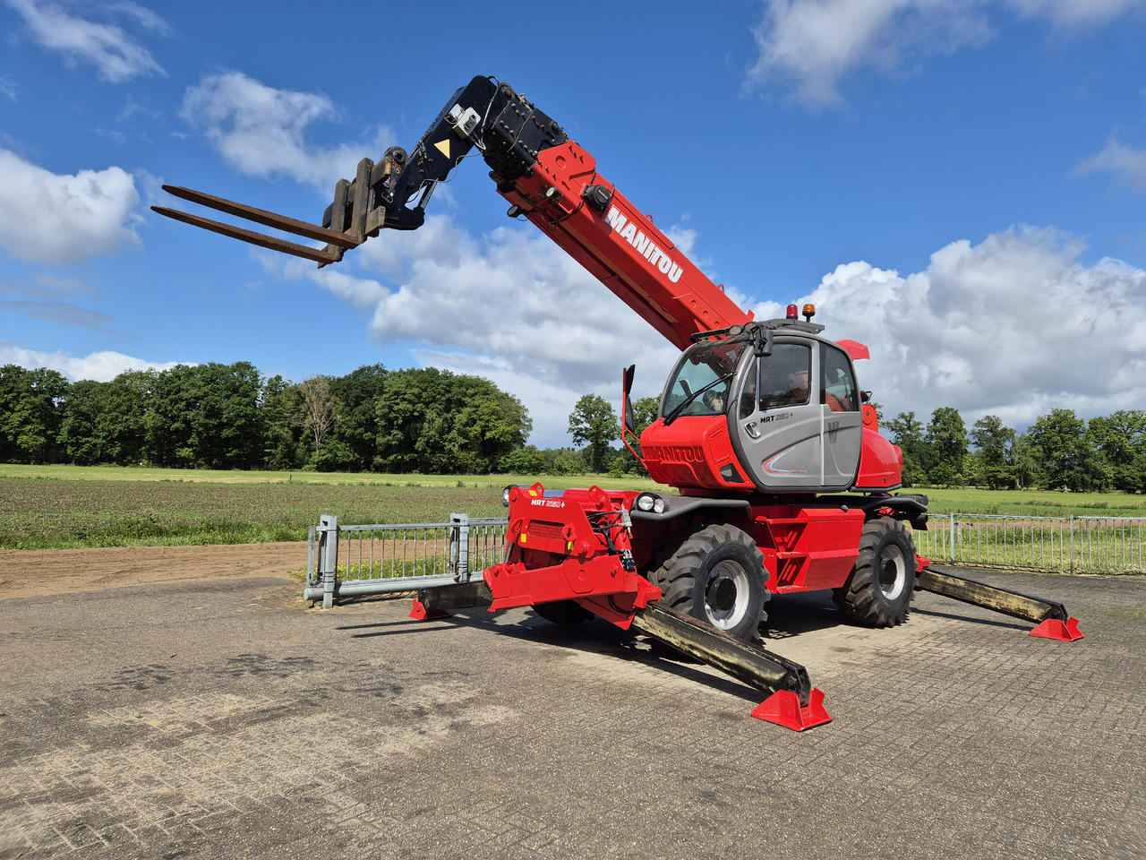Manitou MRT 2150 plus privilege - Verreiker: afbeelding 1 Manitou MRT 2150 plus privilege - Verreiker: afbeelding 1