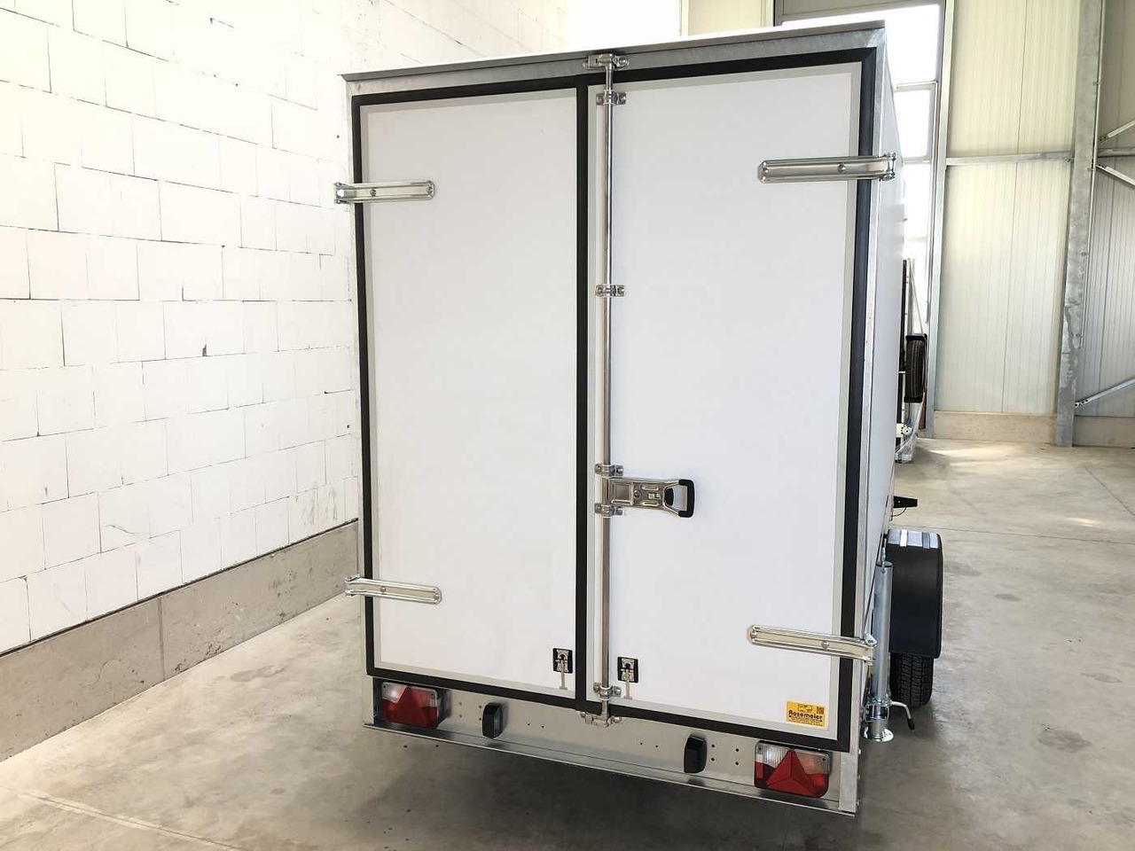 BLYSS F1330HD Kofferanhänger - Gesloten aanhangwagen: afbeelding 5 BLYSS F1330HD Kofferanhänger - Gesloten aanhangwagen: afbeelding 5