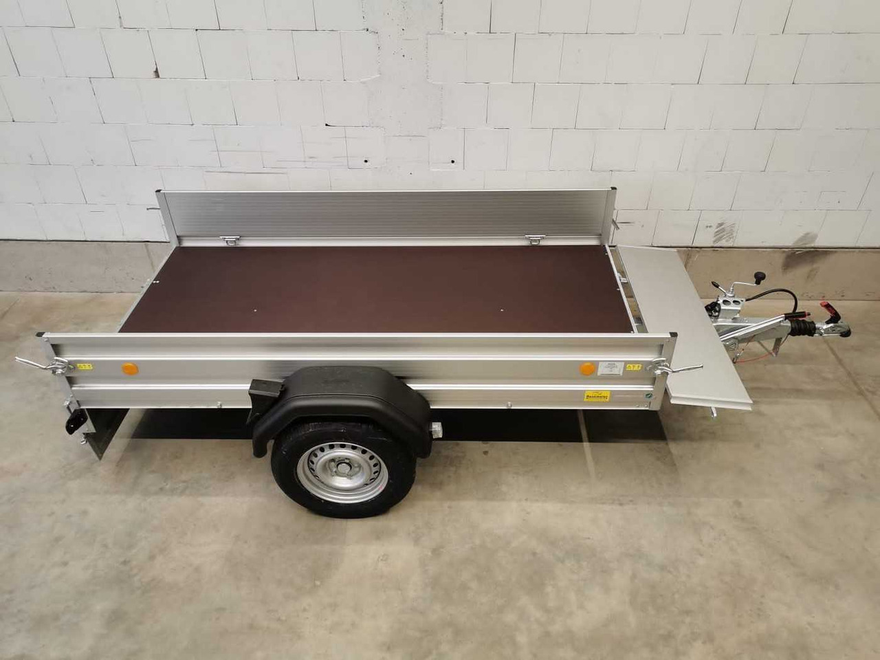 BOECKMANN TL-AL 2513/135 Stkl Kastenanhänger gebremst - Aanhangwagen auto: afbeelding 1 BOECKMANN TL-AL 2513/135 Stkl Kastenanhänger gebremst - Aanhangwagen auto: afbeelding 1