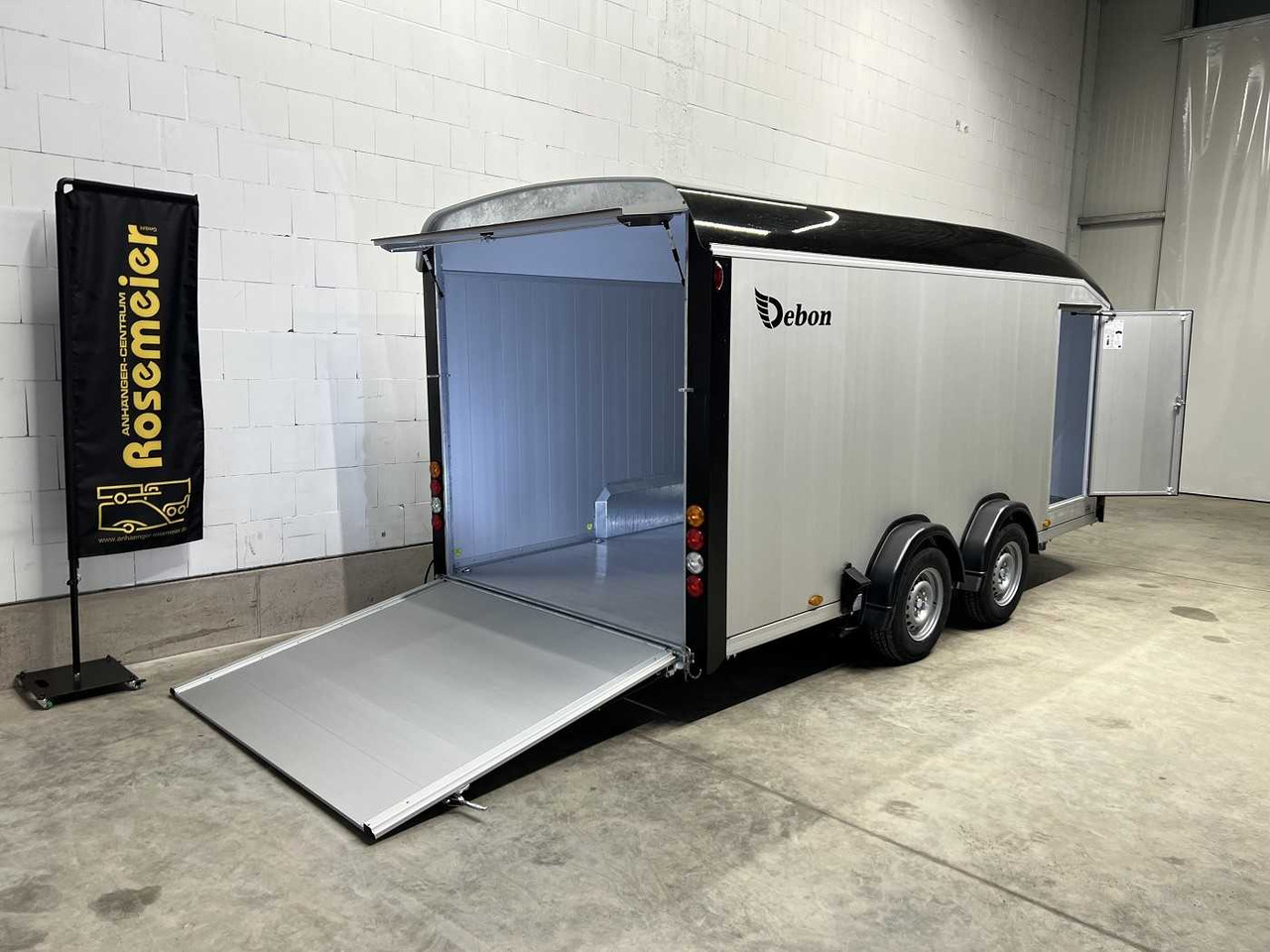 CHEVAL LIBERTE DEBON C900 Roadster Kofferanhänger - Gesloten aanhangwagen: afbeelding 3 CHEVAL LIBERTE DEBON C900 Roadster Kofferanhänger - Gesloten aanhangwagen: afbeelding 3