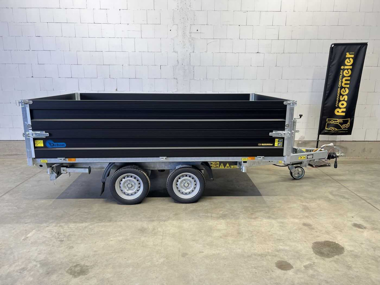 CHEVAL LIBERTE DEBON PW3.3E Black Rampen BWAufs Dreiseitenkipper - Kipper aanhangwagen: afbeelding 3 CHEVAL LIBERTE DEBON PW3.3E Black Rampen BWAufs Dreiseitenkipper - Kipper aanhangwagen: afbeelding 3