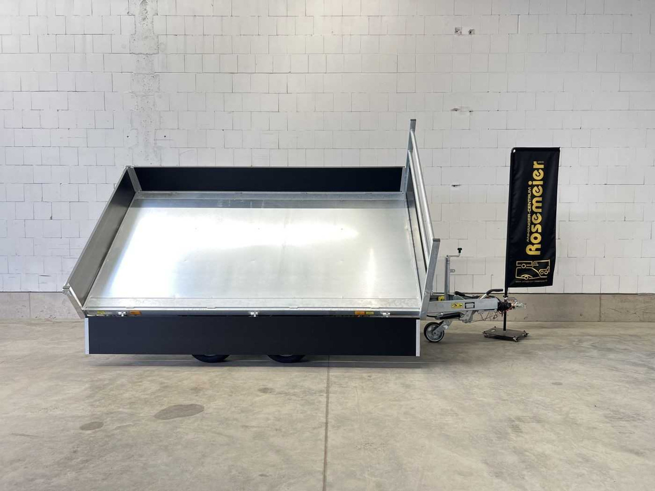 CHEVAL LIBERTE PW3.3E Black Dreiseitenkipper - Kipper aanhangwagen: afbeelding 4 CHEVAL LIBERTE PW3.3E Black Dreiseitenkipper - Kipper aanhangwagen: afbeelding 4