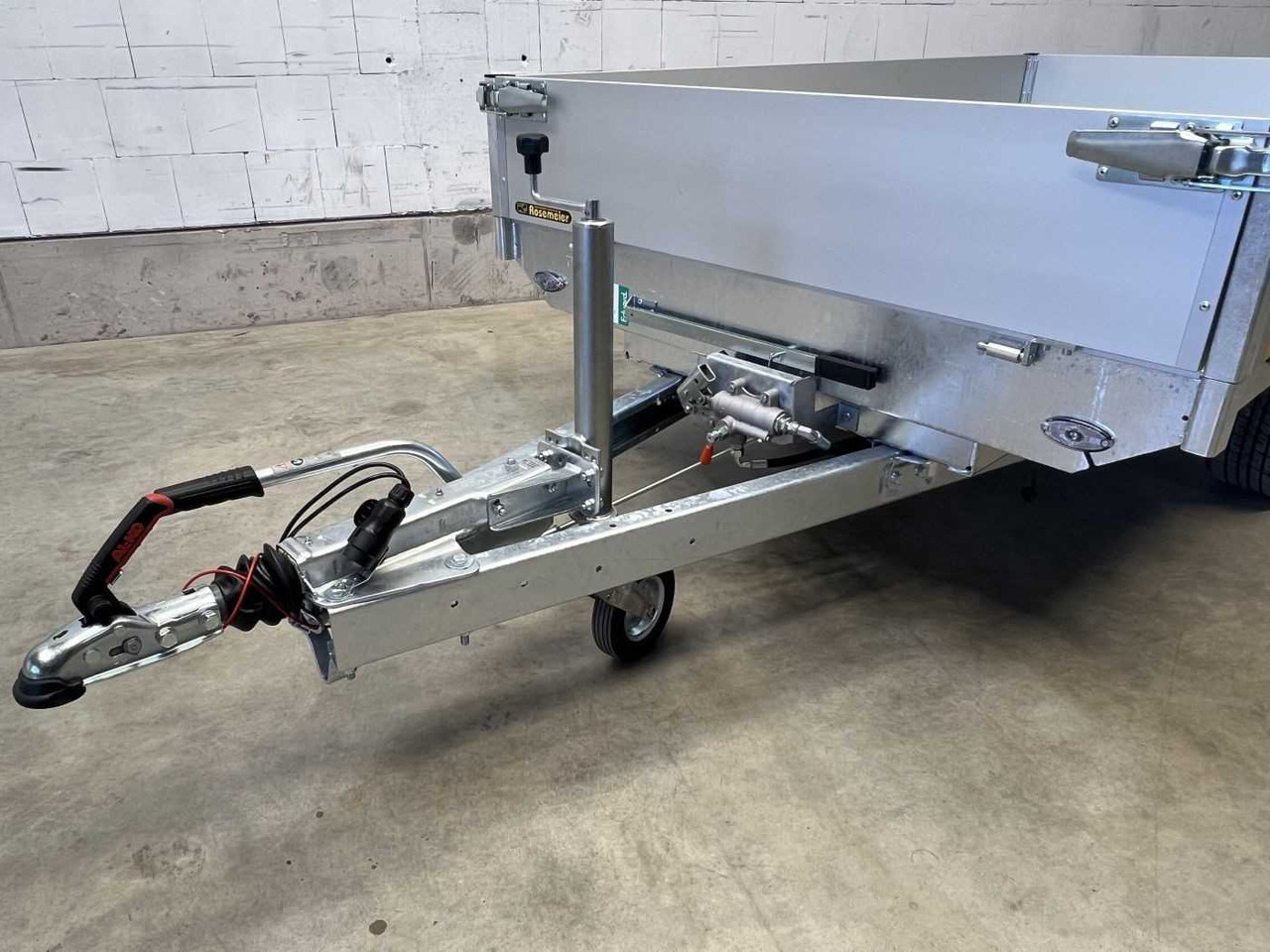 Nieuw Kipper aanhangwagen EDUARD 2615-3-13-1563-P Rückwärtskipper: afbeelding 14 Nieuw Kipper aanhangwagen EDUARD 2615-3-13-1563-P Rückwärtskipper: afbeelding 14