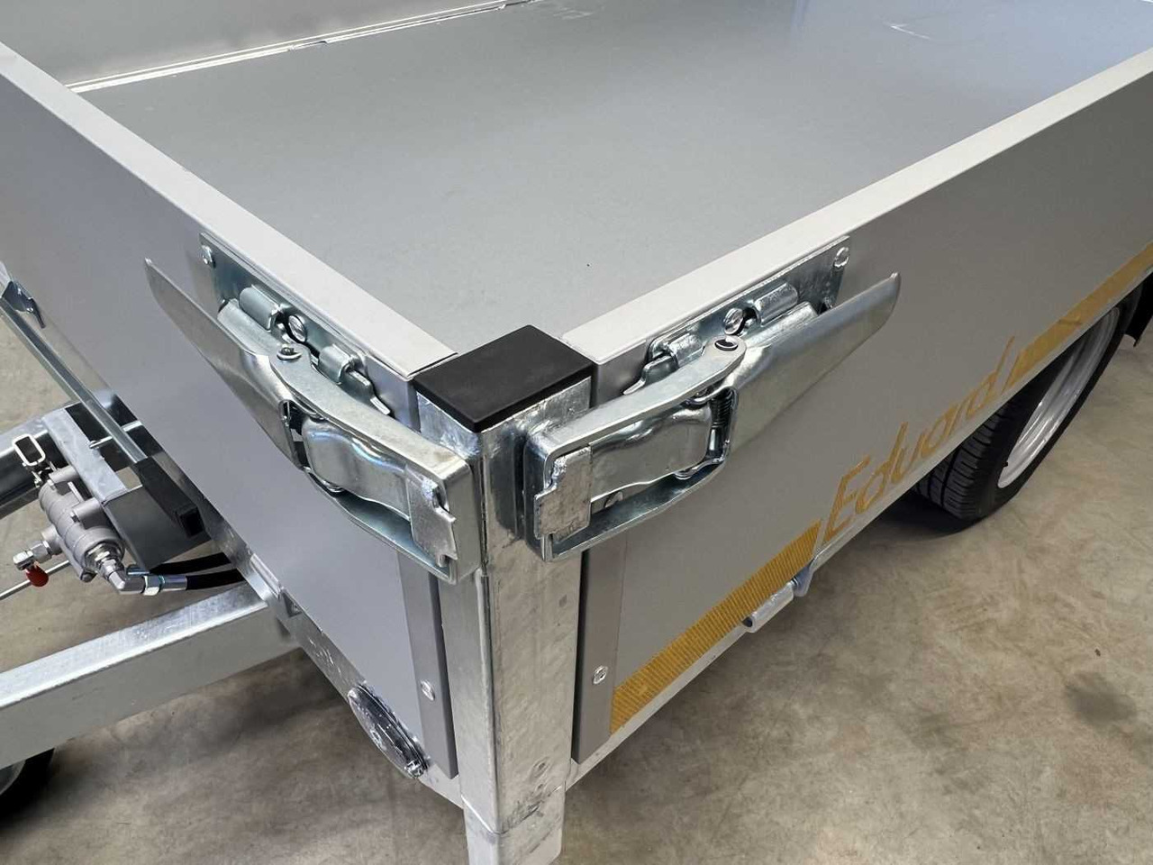 Nieuw Kipper aanhangwagen EDUARD 2615-3-13-1563-P Rückwärtskipper: afbeelding 19 Nieuw Kipper aanhangwagen EDUARD 2615-3-13-1563-P Rückwärtskipper: afbeelding 19