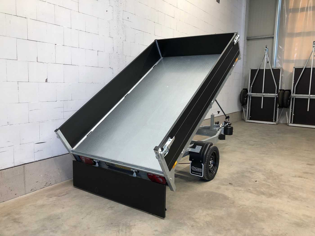 SARIS K1 256 150 1500 1 Black Editio Rückwärtskipper - Kipper aanhangwagen: afbeelding 4 SARIS K1 256 150 1500 1 Black Editio Rückwärtskipper - Kipper aanhangwagen: afbeelding 4