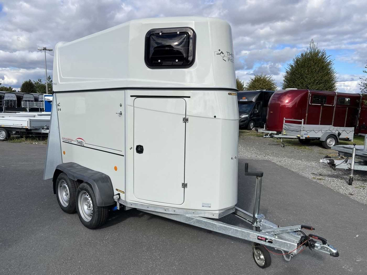 THIEL TF5 Pico Pferdeanhänger - Paardentrailer: afbeelding 1 THIEL TF5 Pico Pferdeanhänger - Paardentrailer: afbeelding 1