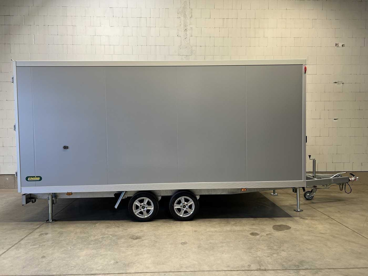 UNSINN UKH 4824-35-13 Kofferanhänger - Gesloten aanhangwagen: afbeelding 1 UNSINN UKH 4824-35-13 Kofferanhänger - Gesloten aanhangwagen: afbeelding 1