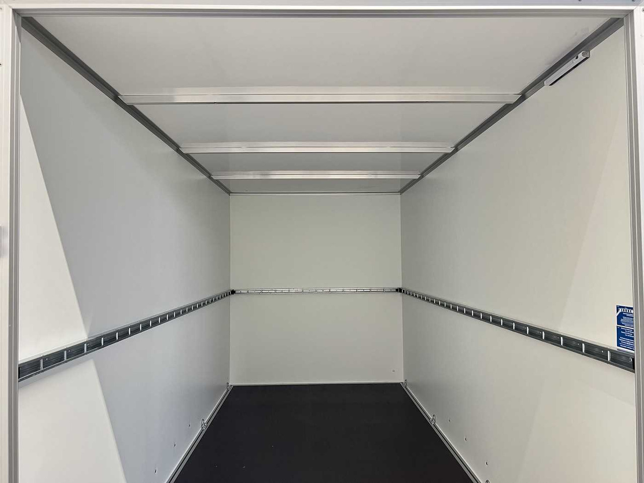 UNSINN UKU 361719-26-14 Rampe Kofferanhänger - Gesloten aanhangwagen: afbeelding 5 UNSINN UKU 361719-26-14 Rampe Kofferanhänger - Gesloten aanhangwagen: afbeelding 5