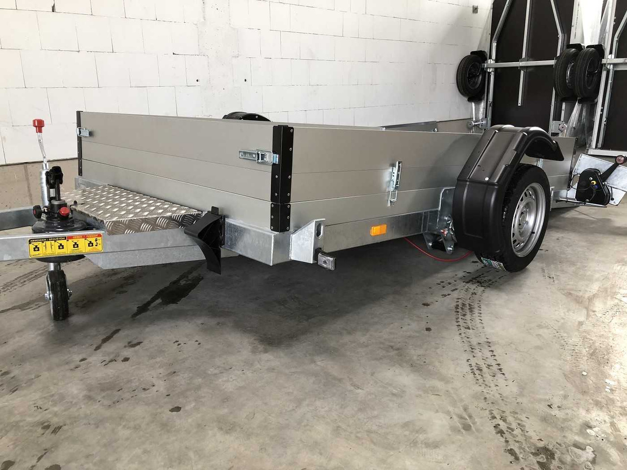 Nieuw Aanhangwagen auto VEZEKO Husky FB 15.28 BW 250 Absenker: afbeelding 18 Nieuw Aanhangwagen auto VEZEKO Husky FB 15.28 BW 250 Absenker: afbeelding 18