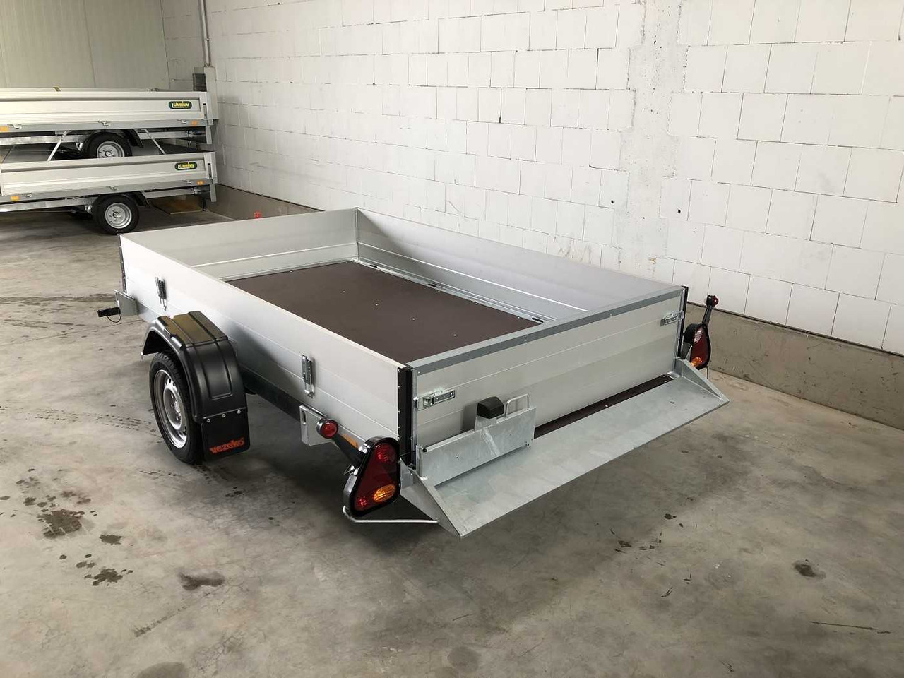 Nieuw Aanhangwagen auto VEZEKO Husky FB 15.28 BW 250 Absenker: afbeelding 23 Nieuw Aanhangwagen auto VEZEKO Husky FB 15.28 BW 250 Absenker: afbeelding 23