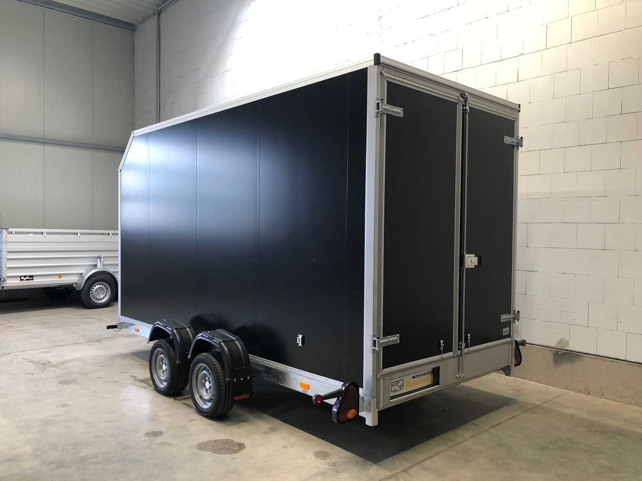 VEZEKO Husky FB K 35.40 SP EP Tür Kofferanhänger Absenker - Gesloten aanhangwagen: afbeelding 5 VEZEKO Husky FB K 35.40 SP EP Tür Kofferanhänger Absenker - Gesloten aanhangwagen: afbeelding 5