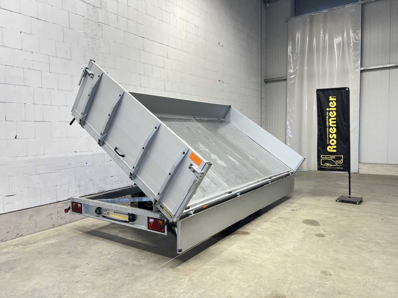 VEZEKO Juki 35.4 Multi Multidreiseitenkipper - Kipper aanhangwagen: afbeelding 5 VEZEKO Juki 35.4 Multi Multidreiseitenkipper - Kipper aanhangwagen: afbeelding 5