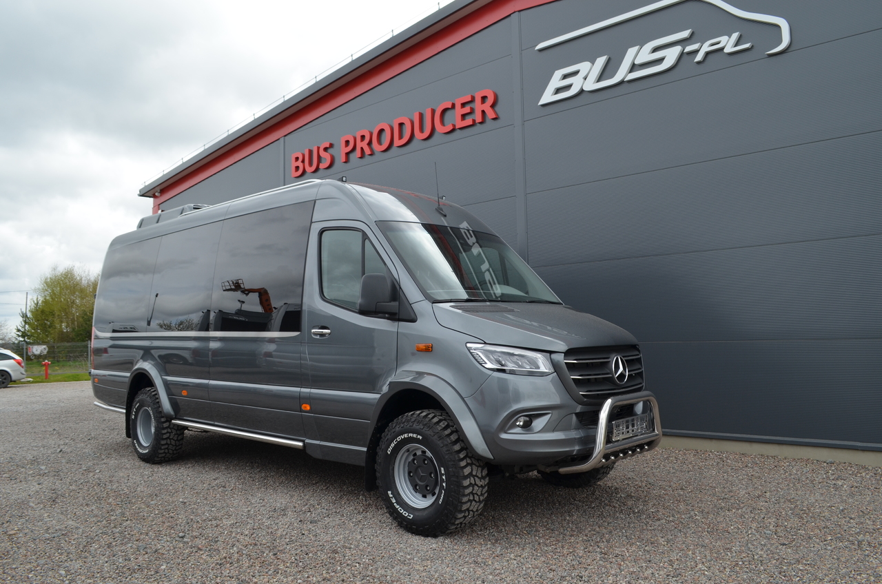 MERCEDES-BENZ Sprinter 519 4x4 high and low drive - Minibus, Personenvervoer: afbeelding 2 MERCEDES-BENZ Sprinter 519 4x4 high and low drive - Minibus, Personenvervoer: afbeelding 2