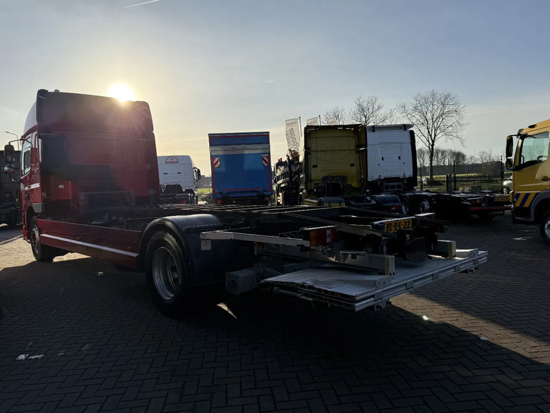 DAF CF 75 CF75-250 4X2 SPACECAB/RENOVA/STEEL/AIR/AIRCO/HOLLAND TRUCK - Containertransporter/ Wissellaadbak vrachtwagen: afbeelding 5 DAF CF 75 CF75-250 4X2 SPACECAB/RENOVA/STEEL/AIR/AIRCO/HOLLAND TRUCK - Containertransporter/ Wissellaadbak vrachtwagen: afbeelding 5