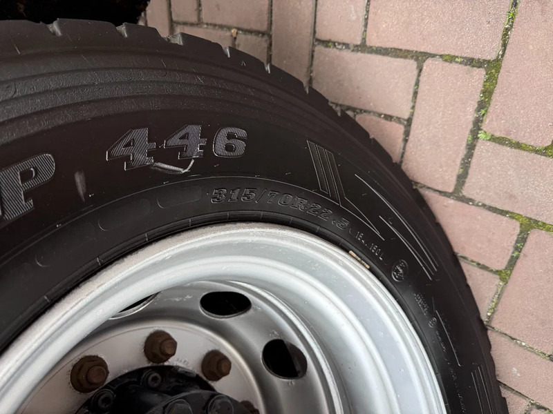 Mercedes-Benz Antos Antos 1824L mit 8.5m Isokoffer / 1.500kg Ladebordwand / Euro6 / Holland Truck - Bakwagen: afbeelding 5 Mercedes-Benz Antos Antos 1824L mit 8.5m Isokoffer / 1.500kg Ladebordwand / Euro6 / Holland Truck - Bakwagen: afbeelding 5