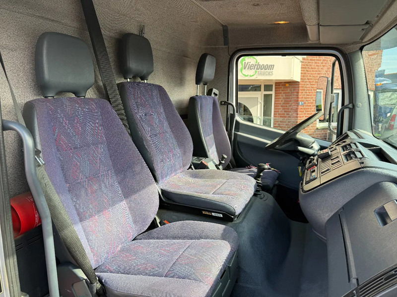 Mercedes-Benz Atego 1223 Atego 1223L Kuhlkoffer / Carrier Xarios 500 / Schatgetriebe / Klima / AHK - Koelwagen vrachtwagen: afbeelding 4 Mercedes-Benz Atego 1223 Atego 1223L Kuhlkoffer / Carrier Xarios 500 / Schatgetriebe / Klima / AHK - Koelwagen vrachtwagen: afbeelding 4