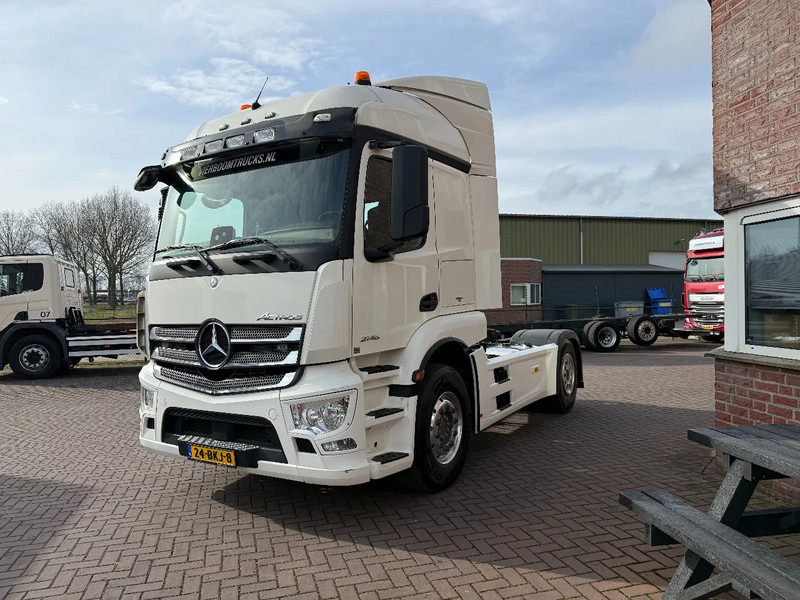 Mercedes-Benz Actros 1846LS STREAMSPACE 4X2 TREKKER EURO6 HOLLAND TRUCK VIN: 10233406 - Trekker: afbeelding 2 Mercedes-Benz Actros 1846LS STREAMSPACE 4X2 TREKKER EURO6 HOLLAND TRUCK VIN: 10233406 - Trekker: afbeelding 2